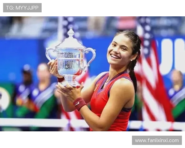 网球界新星崛起 展望2025赛季大满贯冠军争夺战